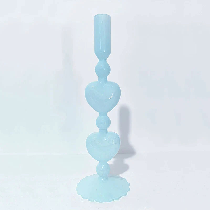 Roter Glas-Kerzenhalter in Herzform für Stabkerzen - Scheinraum.de