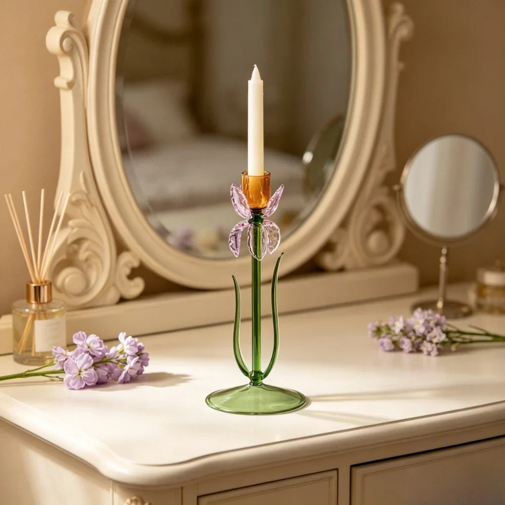 Blumenförmiger Glas-Kerzenhalter für Stabkerzen - Scheinraum.de