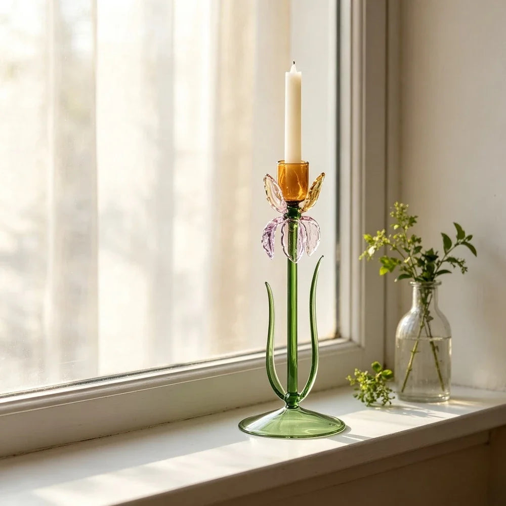 Blumenförmiger Glas-Kerzenhalter für Stabkerzen - Scheinraum.de