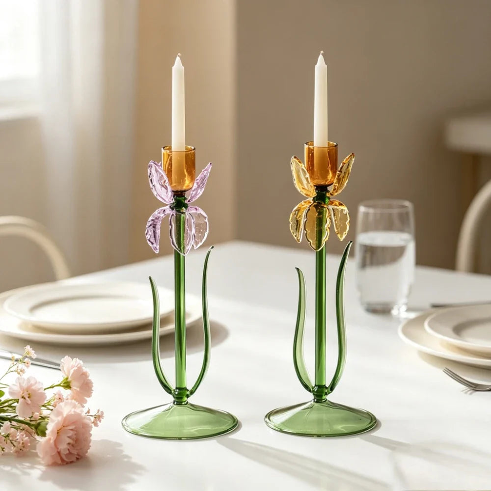 Blumenförmiger Glas-Kerzenhalter für Stabkerzen - Scheinraum.de